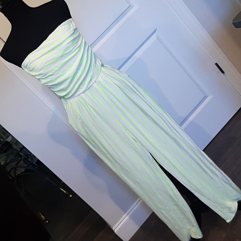 Heart & Hips White and Neon Yellow Jumper/Romper NWOT